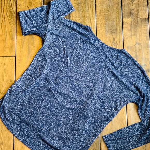 ⚡️2/$25⚡️GAP Girls’ Softspun Sweater - Picture 5 of 7